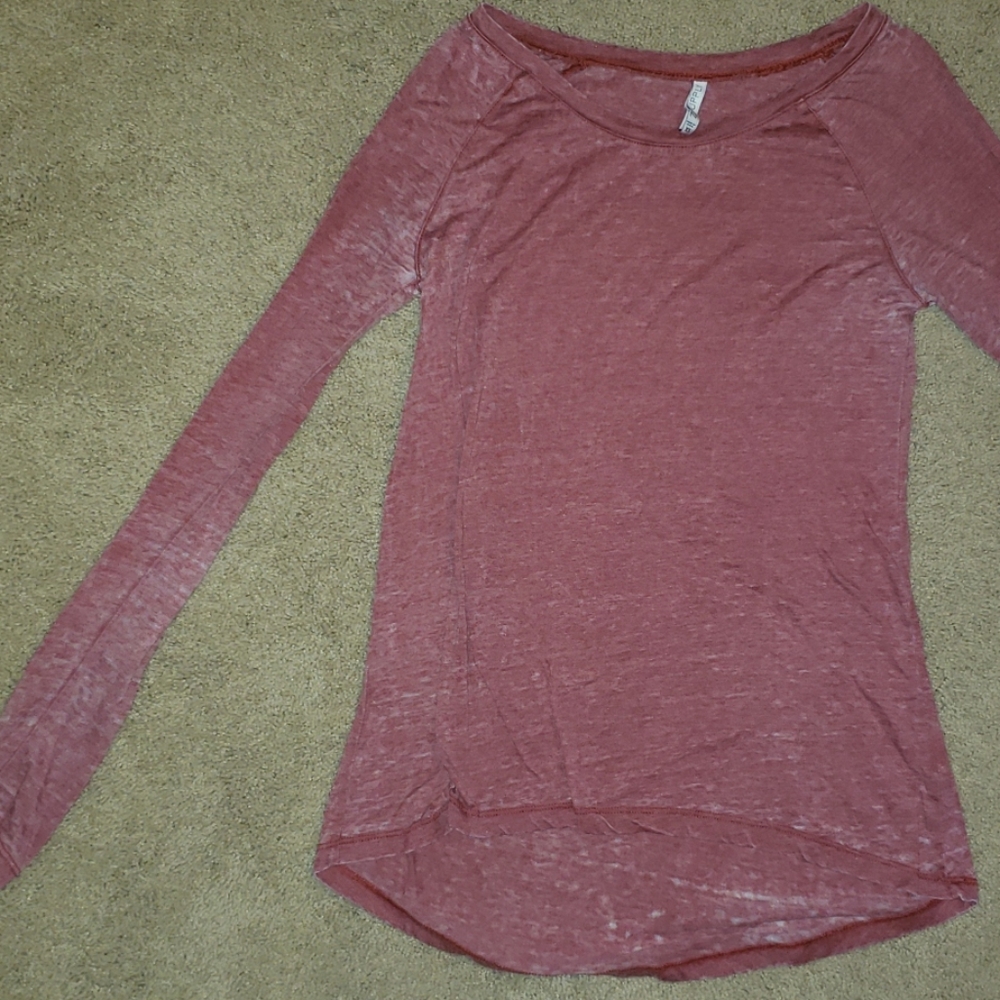 XS Heathered Red Long Sleeve Z Supply Tee